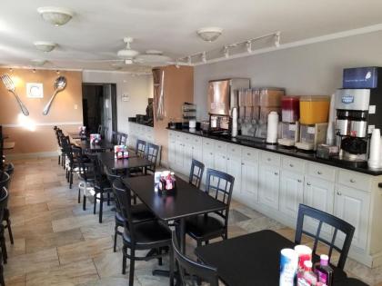 Family Garden Inn & Suites - image 4