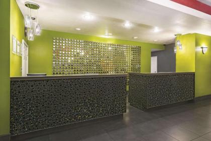 La Quinta by Wyndham Laredo Airport - image 6