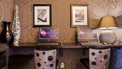Best Western Plus Laredo Inn & Suites - image 6