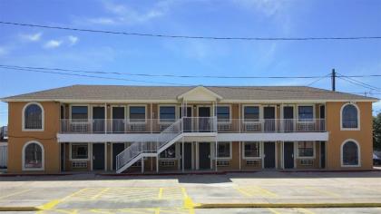 Hwy 59 Motel - image 6