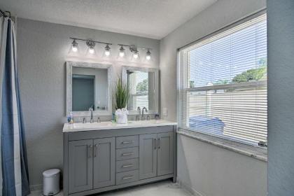 Bright Largo Home with Pool about 7 Mi to Beaches! - image 13