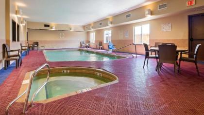 Best Western Plus Montezuma Inn and Suites - image 12