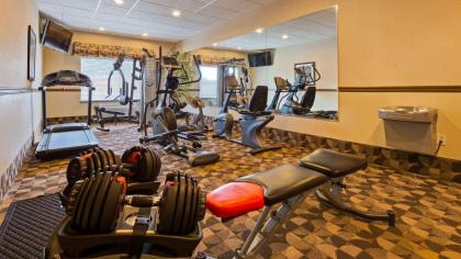 Best Western Plus Montezuma Inn and Suites - image 8