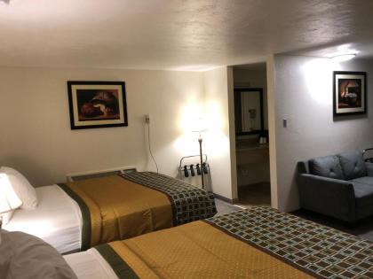 Palomino Motel - image 8