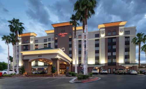 Hampton Inn Tropicana Las Vegas - main image