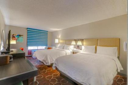 Hampton Inn Tropicana Las Vegas - image 4