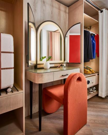 Virgin Hotels Las Vegas Curio Collection by Hilton - image 8