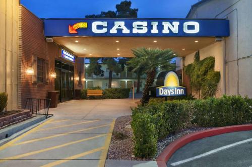 Days Inn by Wyndham Las Vegas Wild Wild West Gambling Hall - main image