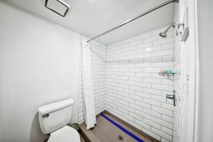 Downtowner Boutique Hotel - image 29