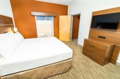 Holiday Inn Express & Suites Las Vegas SW Springvalley an IHG Hotel - image 3