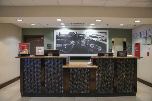 Hampton Inn & Suites Las Vegas Airport - image 3