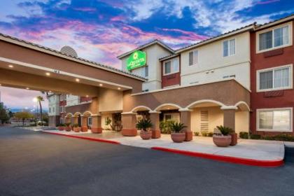 La Quinta by Wyndham Las Vegas RedRock/Summerlin - image 1