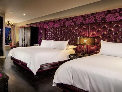 The Cromwell Hotel & Casino - image 3