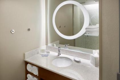 SpringHill Suites by Marriott Las Vegas Convention Center - image 1