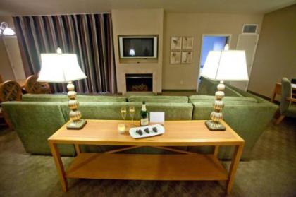 Platinum Hotel and Spa - image 4