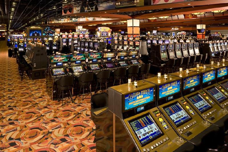 Eastside Cannery Casino Hotel - image 3