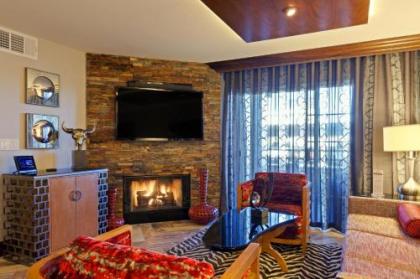 Holiday Inn Club Vacations at Desert Club Resort an IHG Hotel - image 1