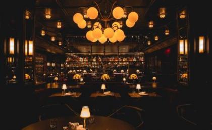 Park MGM Las Vegas by Suiteness - image 5