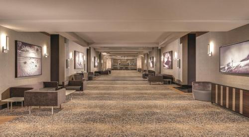 Luxor Hotel & Casino by Suiteness - image 4