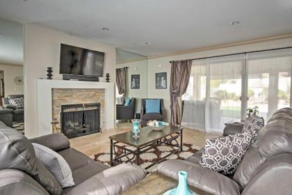 Stunning Home with Private Oasis - 1 half Mile to Strip - image 3
