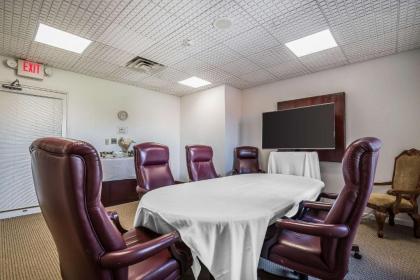 Quality Inn & Suites Albany Airport - image 18