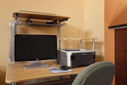 Microtel Inn by Wyndham - Albany Airport - image 12