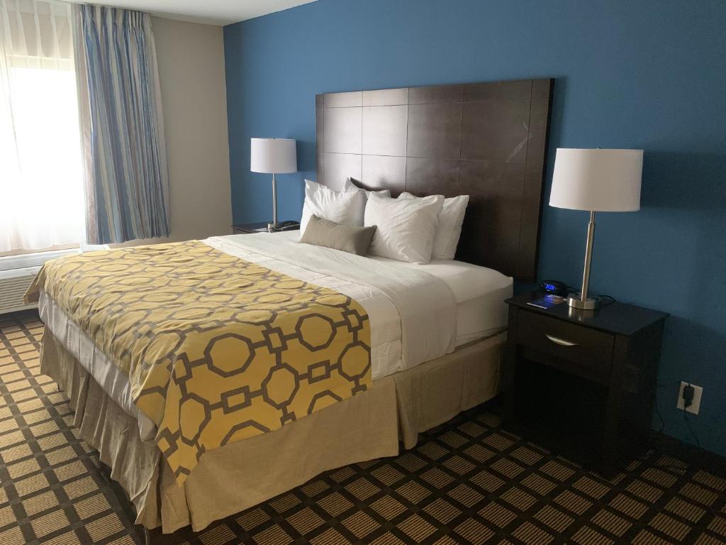 Baymont by Wyndham Latham Albany Airport - image 3