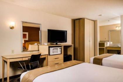 Quality Inn & Suites Lathrop - image 9