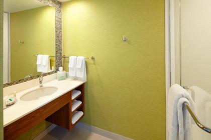 SpringHill Suites by Marriott Pittsburgh Latrobe - image 10
