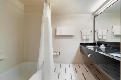 Fairfield Inn by Marriott Laurel - image 2