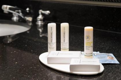 Fairfield Inn by Marriott Laurel - image 6