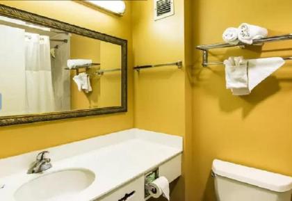 NORTHEAST GARDEN INN. - image 5