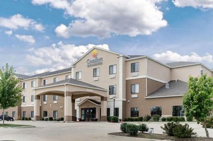 Comfort Inn  Suites Lawrence Lawrence