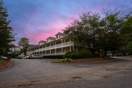 HomeTowne Studios by Red Roof Atlanta – Lawrenceville - image 8