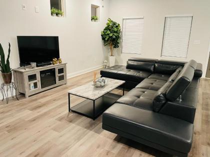 New Built House-Pleasant Hill Area-Entire House