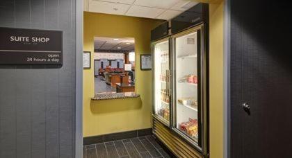Hampton Inn & Suites Lawton - image 16