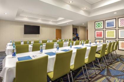 Holiday Inn Express Hotel & Suites Lawton-Fort Sill an IHG Hotel - image 9