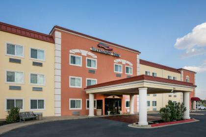 Baymont by Wyndham Lawton - image 4