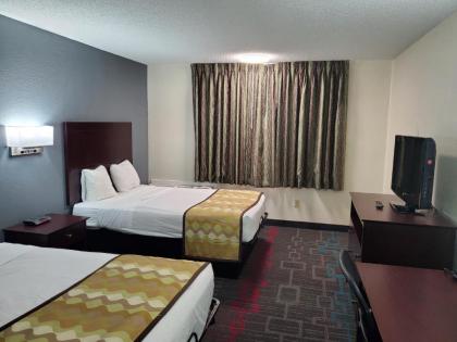 Days Inn by Wyndham Lawton - image 15