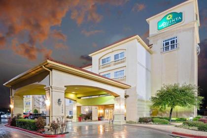 La Quinta by Wyndham Lawton / Fort Sill - image 4