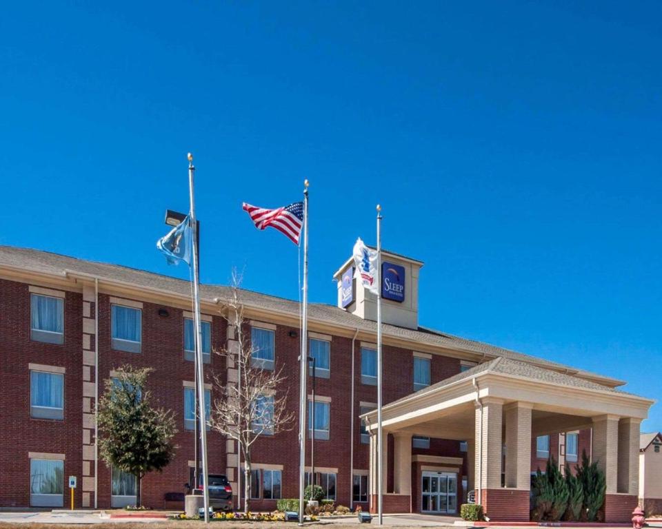 Sleep Inn & Suites Lawton Near Fort Sill - main image