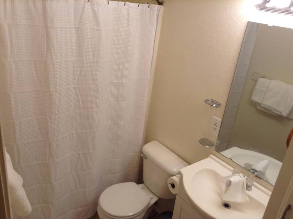 1 Bedroom Apartment for you! Next to Fort Sill - image 2