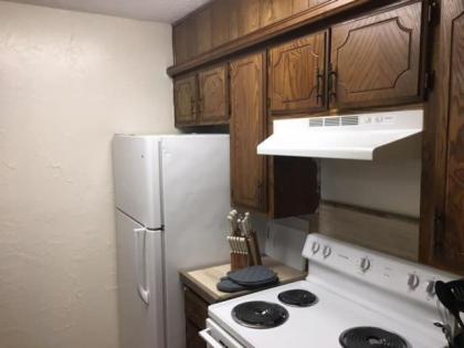 Cozy Upstairs 1 Bedroom Apartment close to Fort Sill - image 15