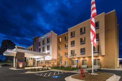 Fairfield Inn  Suites by marriott Leavenworth Kansas