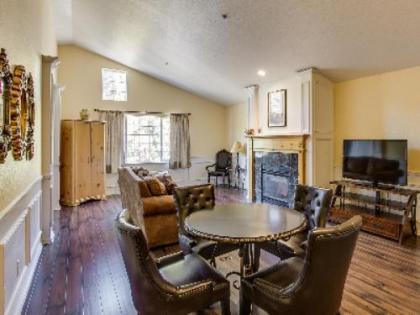 Leavenworth Village Inn - image 5