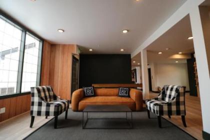 LOGE Leavenworth Downtown - image 2