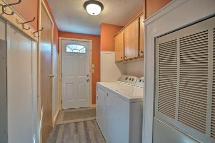 PNW Escape Cozy Cabin 9 Miles to Lake Wenatchee! - image 18