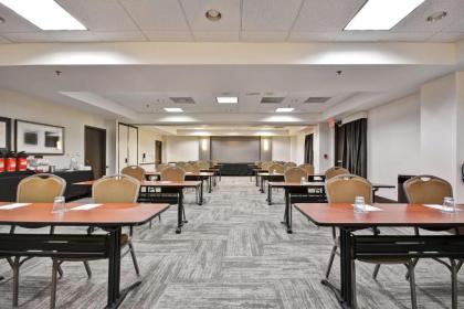 Hyatt Place Kansas City/Overland Park/Metcalf - image 10