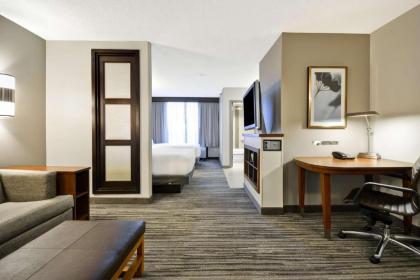Hyatt Place Kansas City/Overland Park/Metcalf - image 4