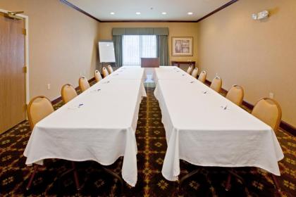 Holiday Inn Express Lebanon an IHG Hotel - image 14